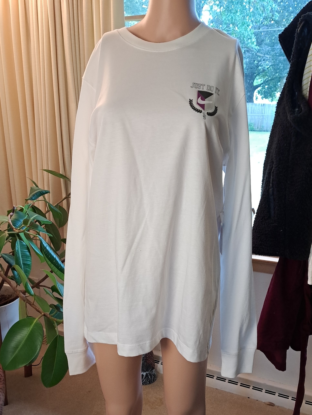 Nike White Long Sleeve Tee with Small Swoosh Crest